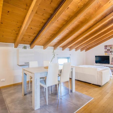 Stazione 200M - Wifi - Aria Condizionata - Smart Tv Apartment Parma Exterior photo